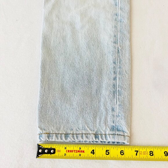 Levis 501 Women's High-Rise Tapered Button Fly Blue Denim Jeans Sz 26x25 Cotton - Picture 10 of 12